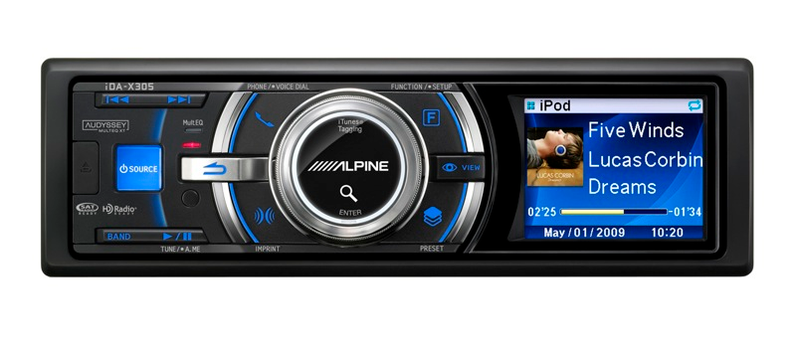 Illustration for article titled The iXA-W404 is Alpine's First Touchscreen iPhone Compatible Car Receiver